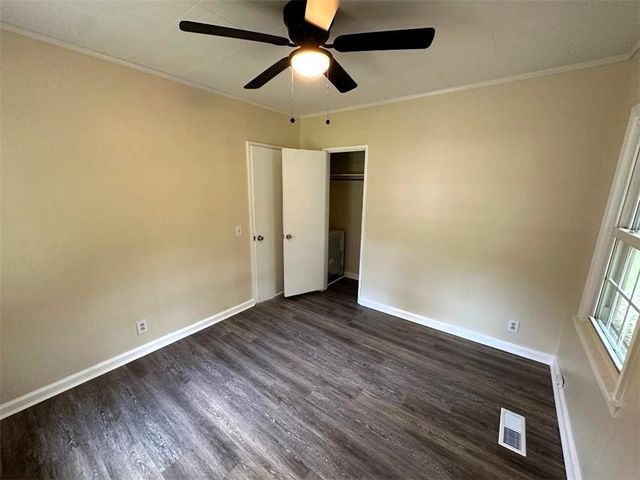 121 Hunt NE Drive, Calhoun, GA 30701