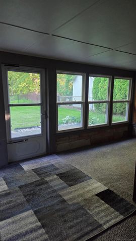 37344 Woodland Street, New Baltimore, MI 48047