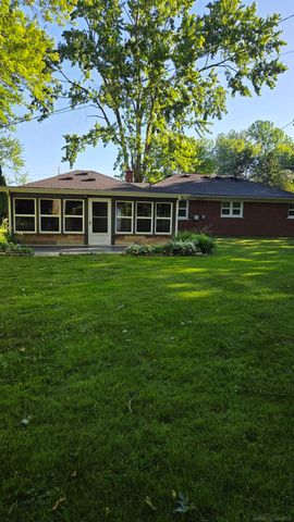37344 Woodland Street, New Baltimore, MI 48047