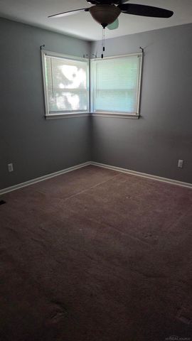 37344 Woodland Street, New Baltimore, MI 48047