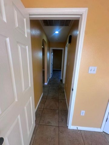 3042 Masterson Dr, Corpus Christi, TX 78415