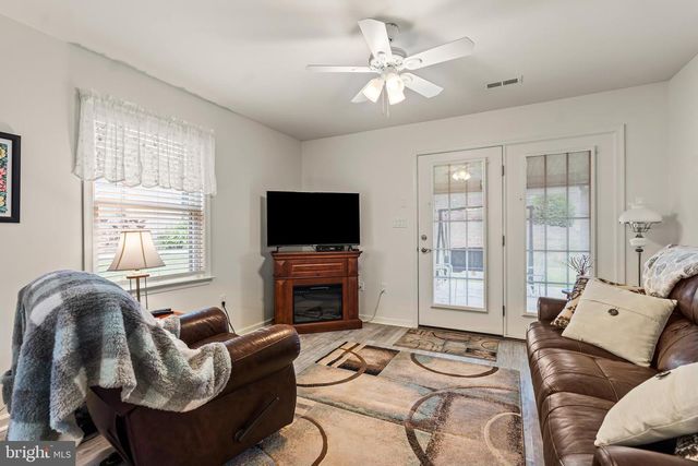 13366 MARQUISE DR, Hagerstown, MD 21742