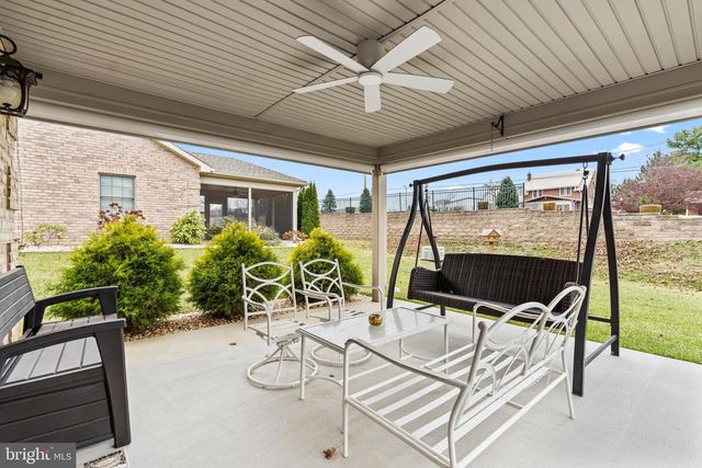 13366 MARQUISE DR, Hagerstown, MD 21742