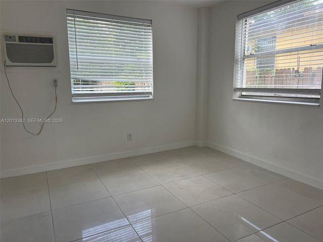 4245 NW 24th Avenue, Miami, FL 33142
