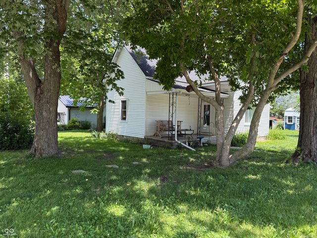 901 Columbia Avenue, Alexandria, IN 46001
