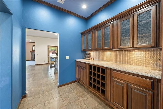 21142 Highlander Ridge Drive, Edmond, OK 73012