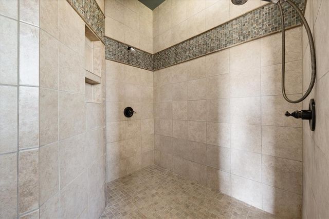 21142 Highlander Ridge Drive, Edmond, OK 73012