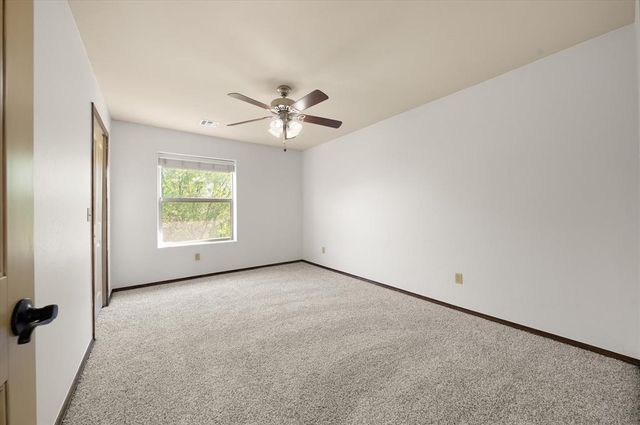 21142 Highlander Ridge Drive, Edmond, OK 73012