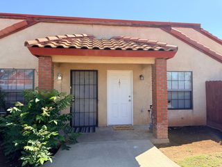 1405 E Cypress Avenue, Reedley, CA 93654