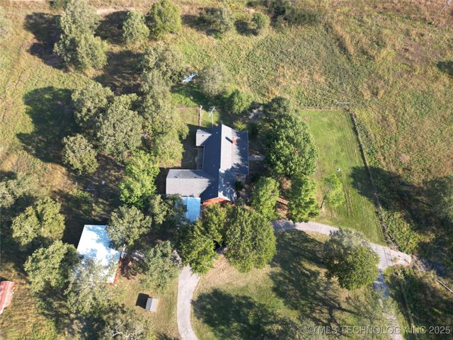 435 Oak Creek Road, Wilson, OK 73463