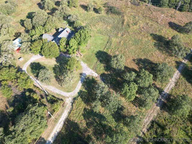 435 Oak Creek Road, Wilson, OK 73463