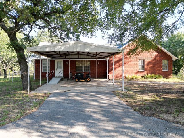 435 Oak Creek Road, Wilson, OK 73463