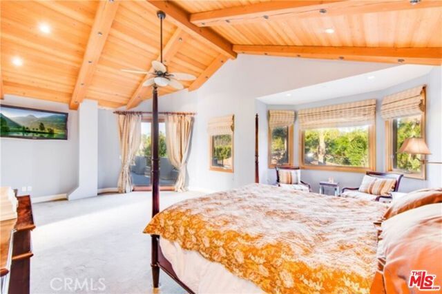 5230 Quakertown Avenue, Woodland Hills (los Angeles), CA 91364