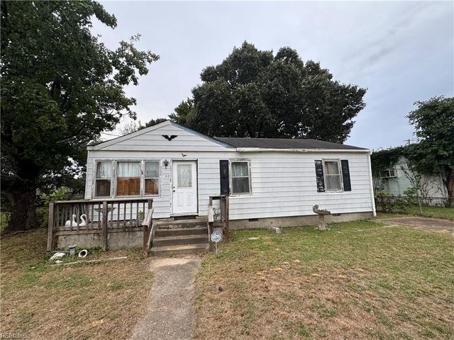 602 Randolph Rd RD, Newport News, VA 23605