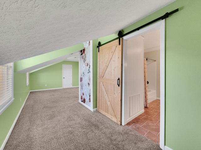 7870 Mill Rd, Cross Plains, TN 37049