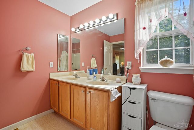 6049 Delfair Lane, Miami Twp, OH 45150