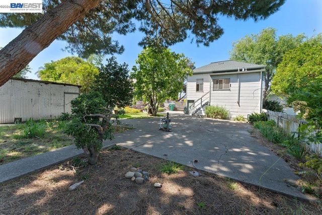 1086 Delano St, San Lorenzo, CA 94580