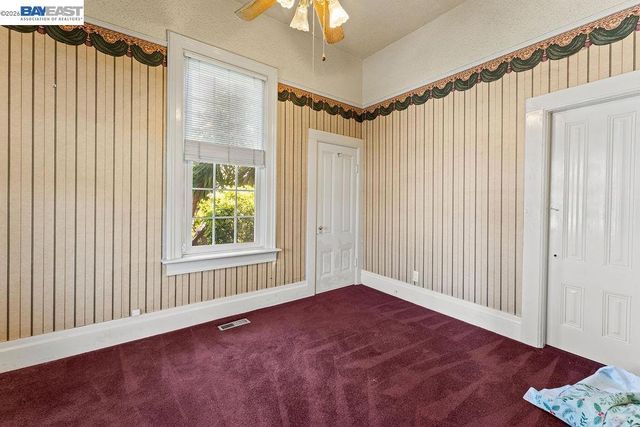 1086 Delano St, San Lorenzo, CA 94580