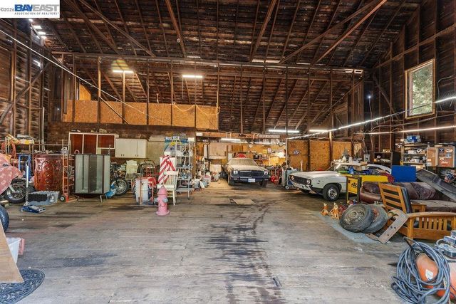 1086 Delano St, San Lorenzo, CA 94580