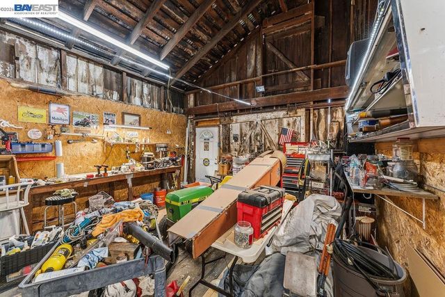 1086 Delano St, San Lorenzo, CA 94580