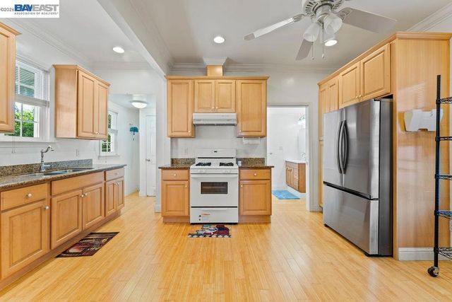 1086 Delano St, San Lorenzo, CA 94580