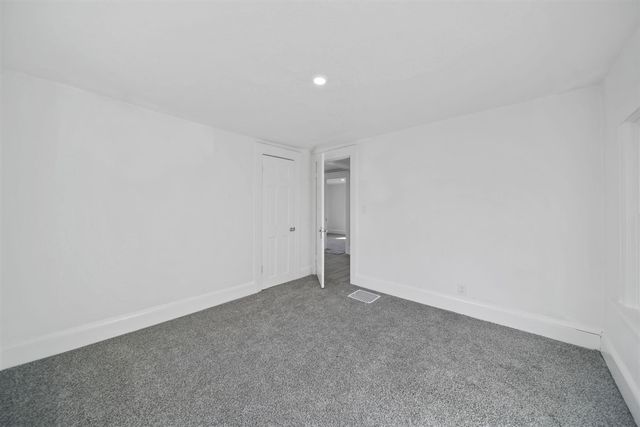 208 Bates Street, Jackson, MI 49202