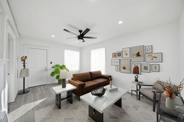 208 Bates Street, Jackson, MI 49202