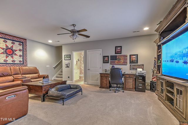 2145 Poplar Ridge Court, Piney Flats, TN 37686