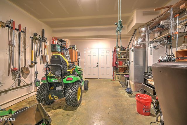 2145 Poplar Ridge Court, Piney Flats, TN 37686