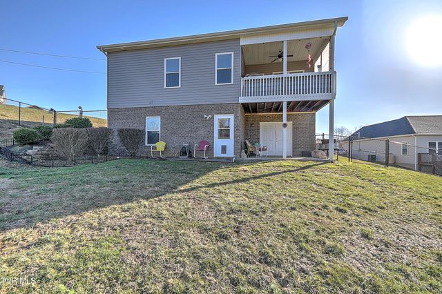 2145 Poplar Ridge Court, Piney Flats, TN 37686