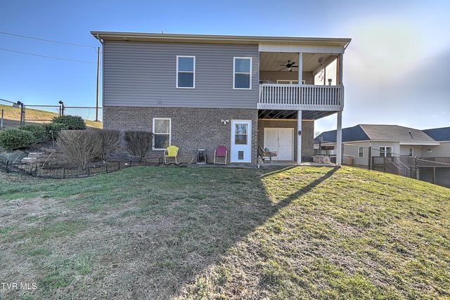 2145 Poplar Ridge Court, Piney Flats, TN 37686