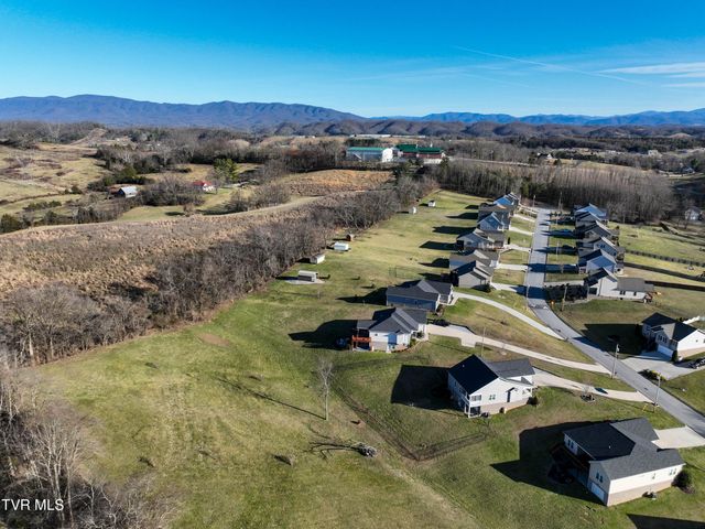 2145 Poplar Ridge Court, Piney Flats, TN 37686