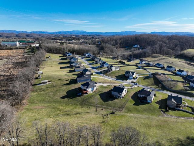 2145 Poplar Ridge Court, Piney Flats, TN 37686
