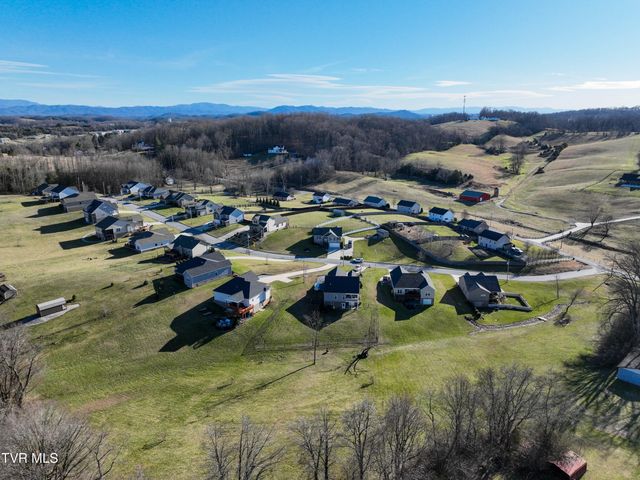 2145 Poplar Ridge Court, Piney Flats, TN 37686