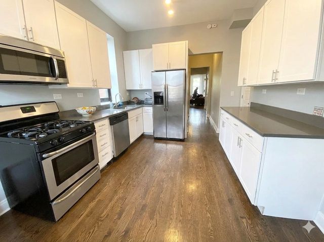 2129 N Racine Avenue 2, Chicago, IL 60614