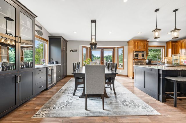 746 Packer Drive, Hudson, WI 54016