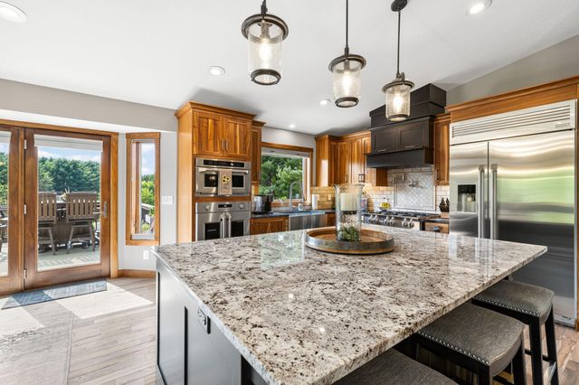 746 Packer Drive, Hudson, WI 54016