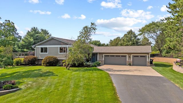 746 Packer Drive, Hudson, WI 54016