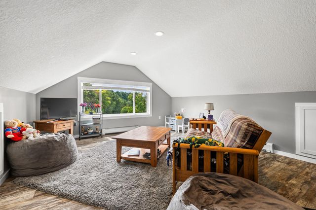 746 Packer Drive, Hudson, WI 54016