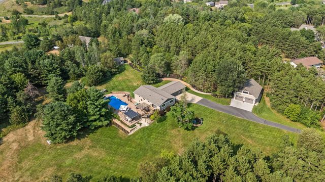 746 Packer Drive, Hudson, WI 54016