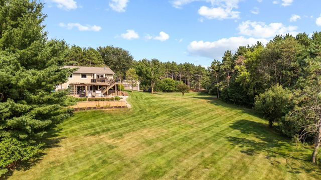 746 Packer Drive, Hudson, WI 54016