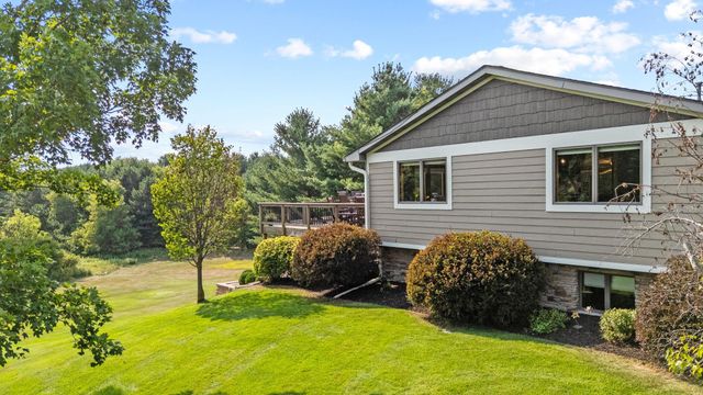 746 Packer Drive, Hudson, WI 54016