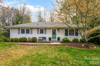 20 Pinehurst Road, Asheville, NC 28805