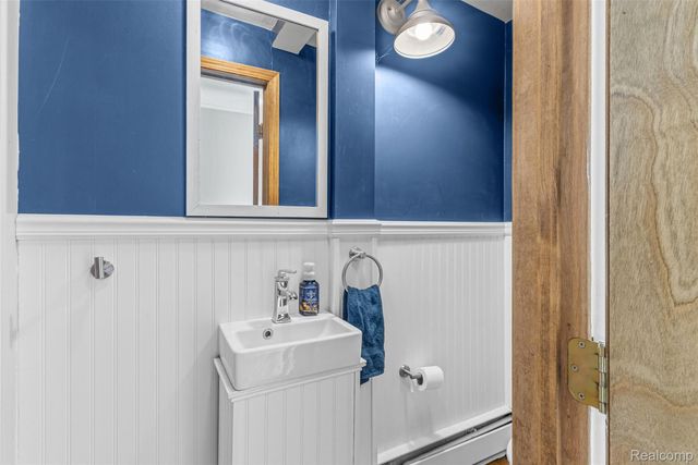 3142 Ponemah Drive, Fenton Charter Township, MI 48430