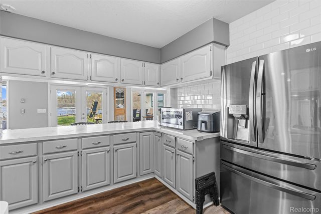 3142 Ponemah Drive, Fenton Charter Township, MI 48430