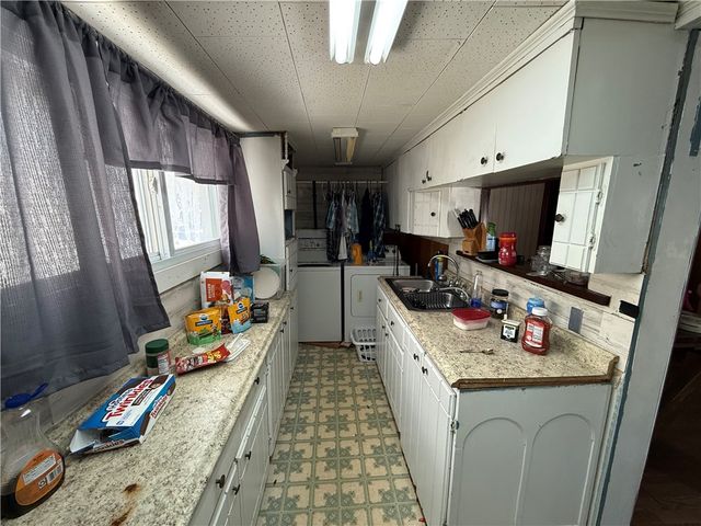 5 Genesee Street East, Perry, NY 14530