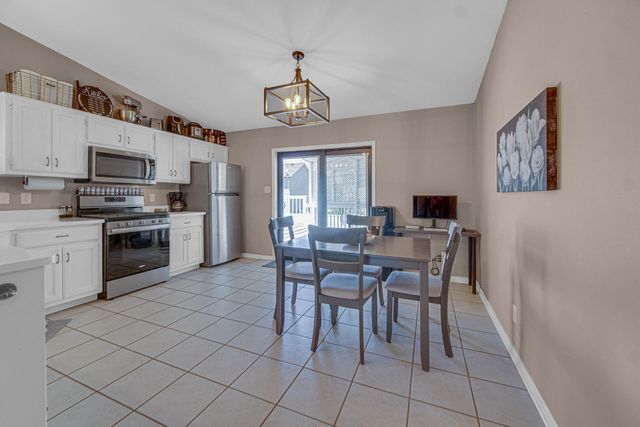 4942 W 93rd Court, Crown Point, IN 46307
