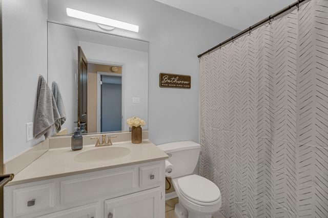 4942 W 93rd Court, Crown Point, IN 46307