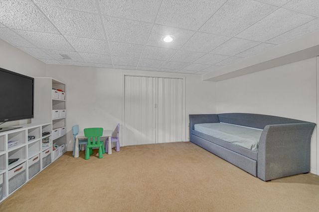 4942 W 93rd Court, Crown Point, IN 46307