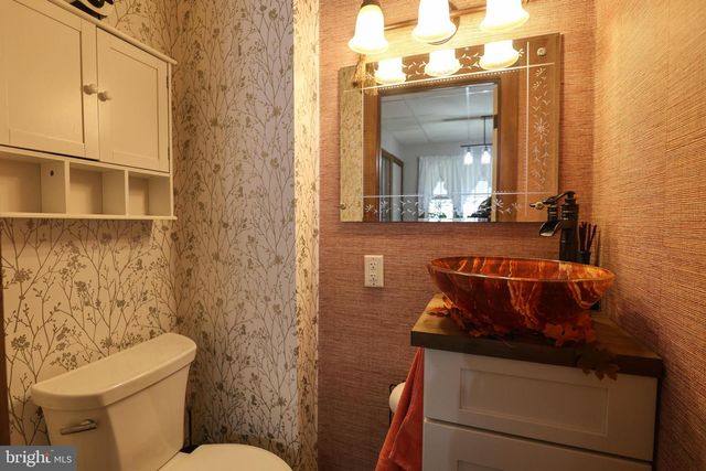 846 BUNTING ST, Pottsville, PA 17901